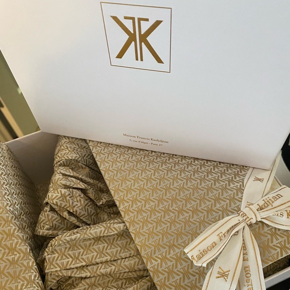 MFK Empty Bottle +Gift Box - Picture 4 of 8